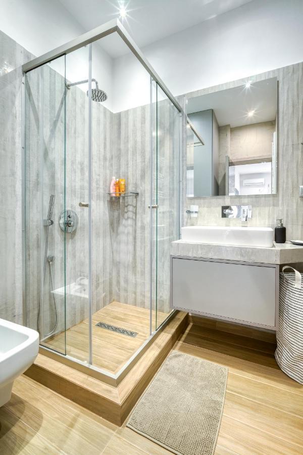 Stylish, Sunny New 2 Bedroom, Prime Central Athens Ngoại thất bức ảnh
