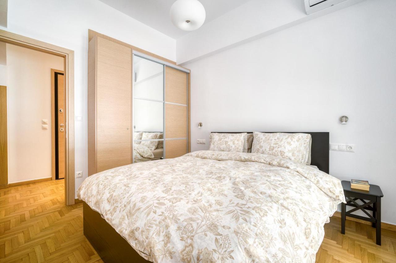 Stylish, Sunny New 2 Bedroom, Prime Central Athens Ngoại thất bức ảnh
